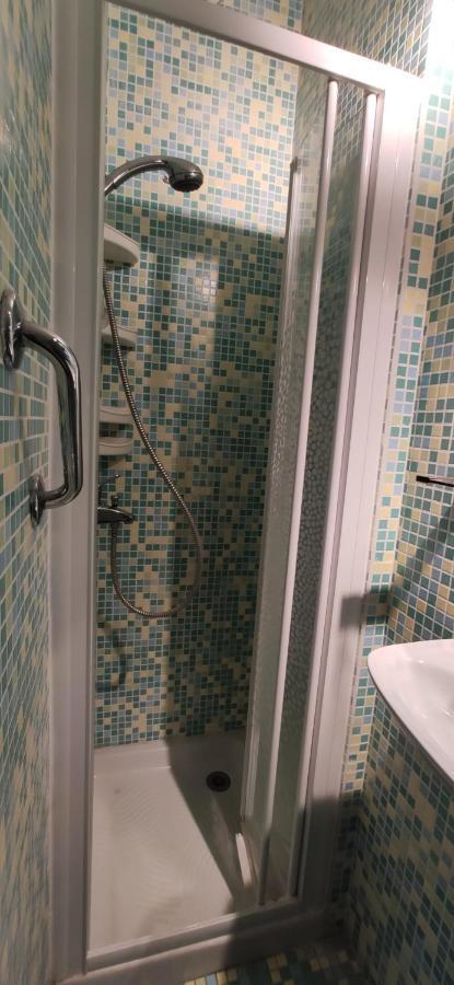 Superbe Appartement 2 Pieces A 2 Pas De La Plage,Dans La Vieille Ville Menton Exterior photo